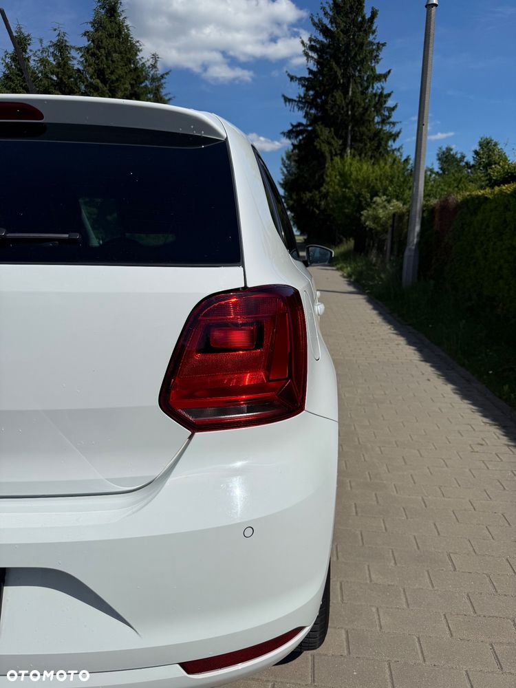 Volkswagen Polo 1.4 TDI Blue Motion Technology Allstar - 12