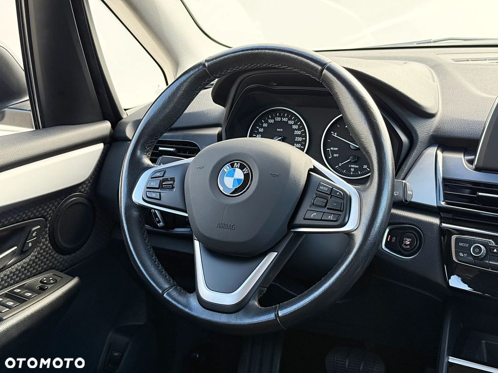 BMW Seria 2 216d Luxury Line - 21