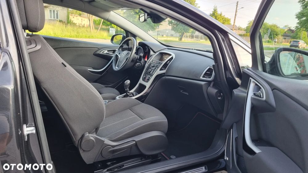 Opel Astra 1.4 Turbo - 17
