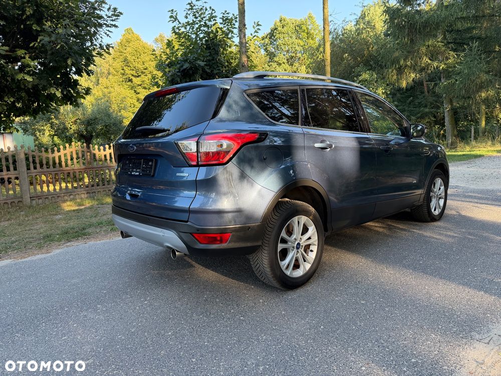Ford Kuga - 6