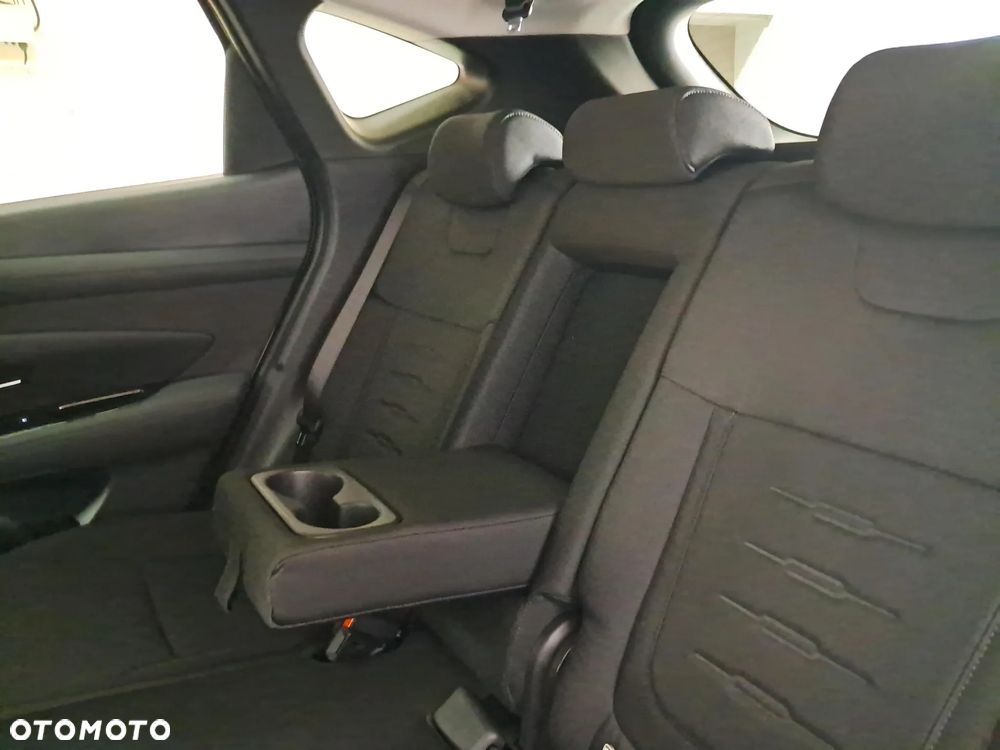 Hyundai Tucson 1.6 T-GDi HEV Smart 2WD - 17