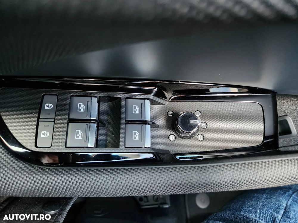 Audi Q3 ack 1.5 35 TFSI S tronic Basic - 15