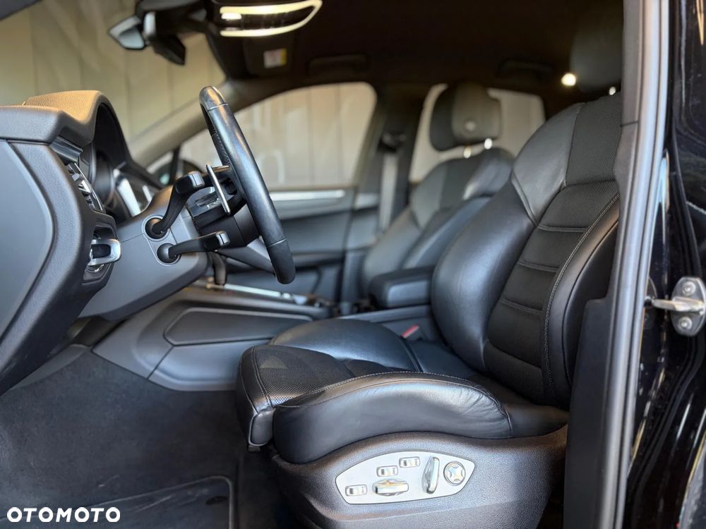 Porsche Macan Standard - 11
