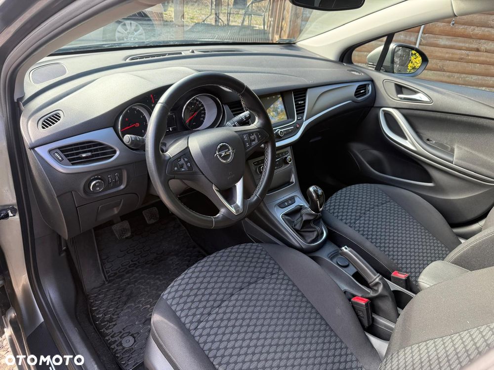 Opel Astra 1.4 T Enjoy - 13