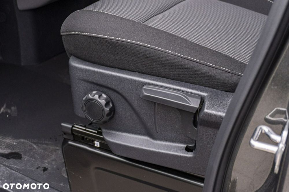 Volkswagen Transporter - 15