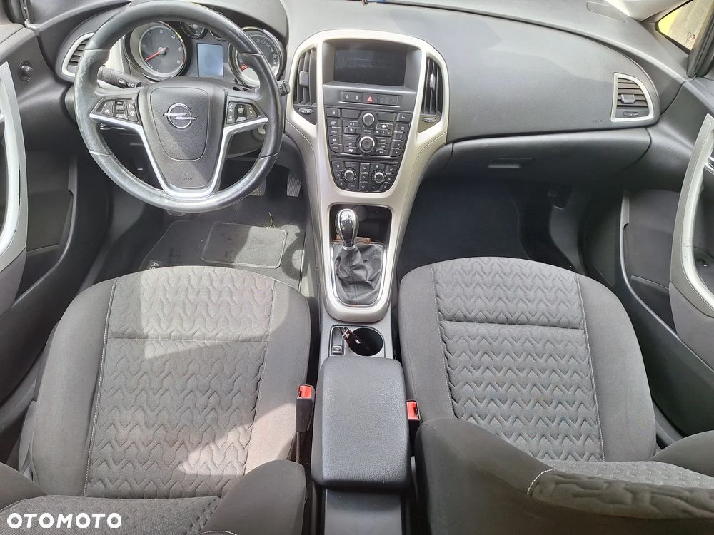 Opel Astra 1.7 CDTI Cosmo - 17