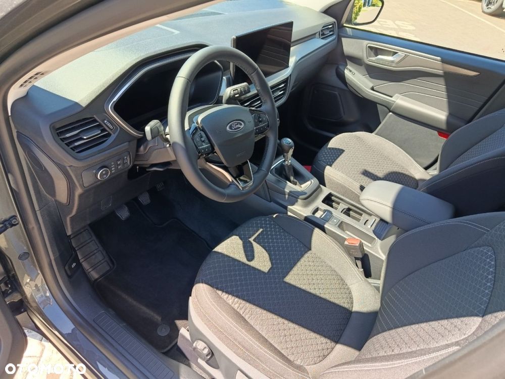 Ford Kuga - 9