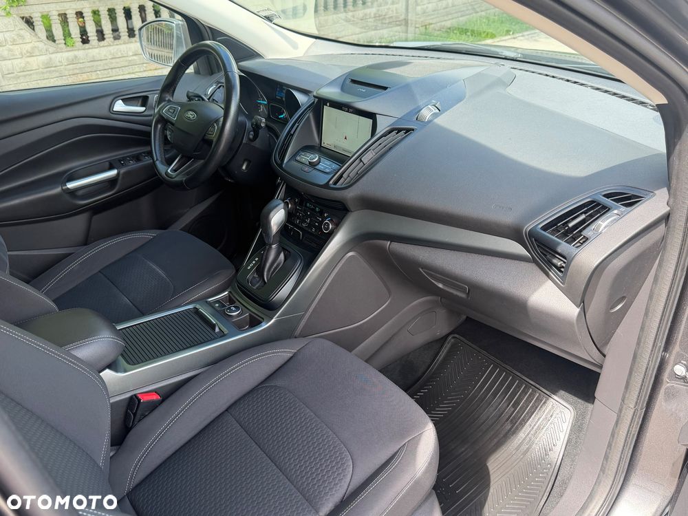 Ford Kuga 1.5 TDCi FWD Titanium - 23