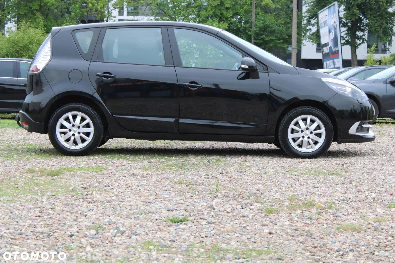 Renault Scenic 1.6 16V 110 Paris - 11