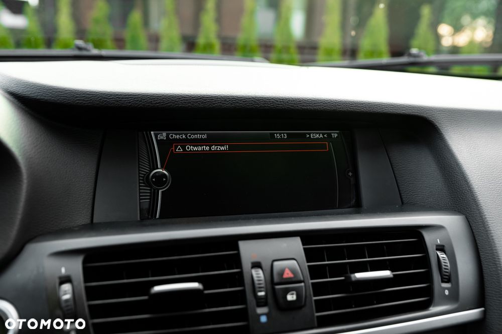 BMW X3 xDrive20d - 38