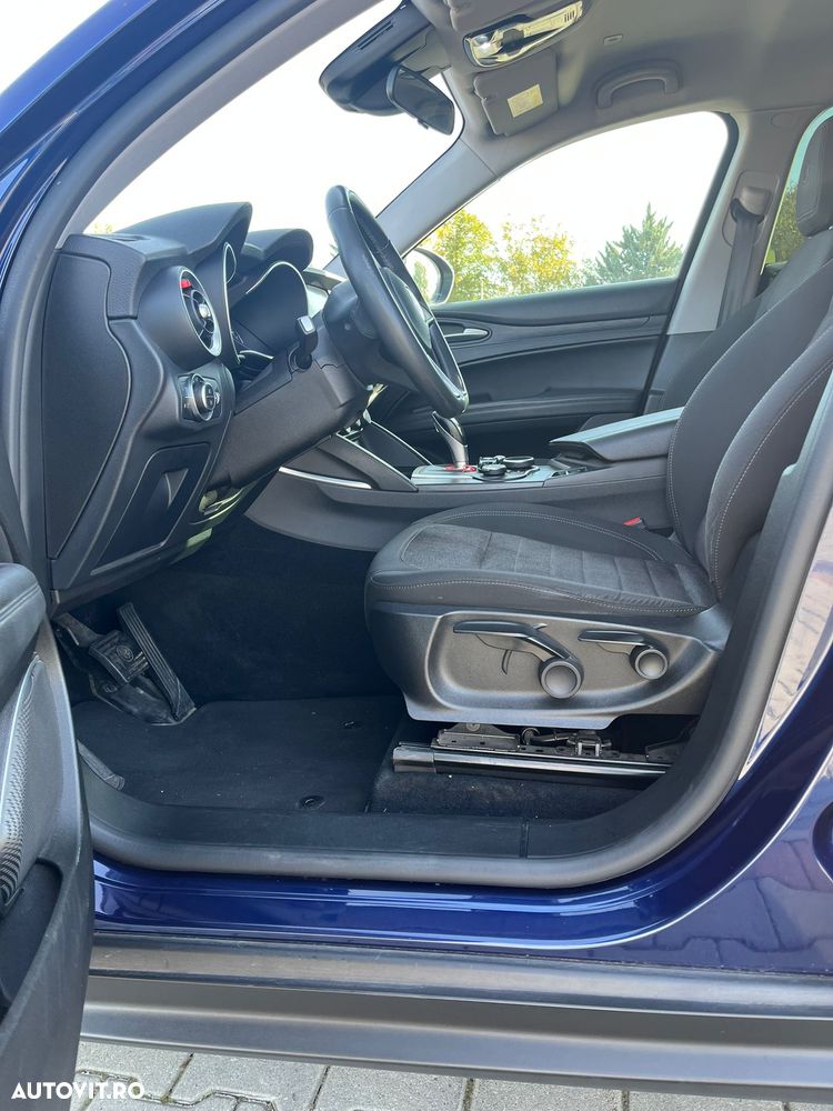 Alfa Romeo Stelvio 2.2 JTDM - 7