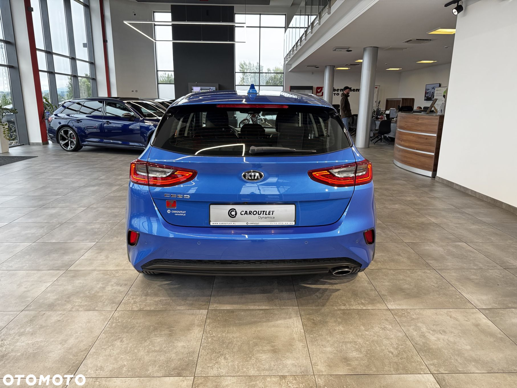Kia Ceed - 8