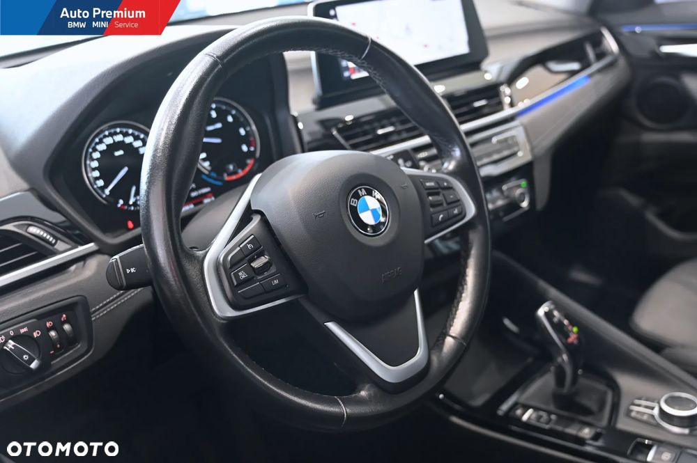 BMW X1 xDrive20d Sport Line - 8