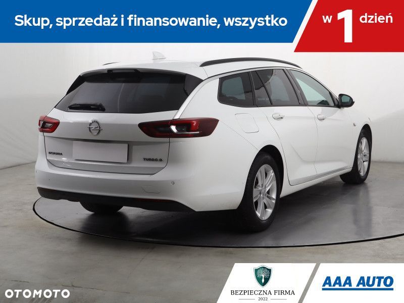 Opel Insignia - 7