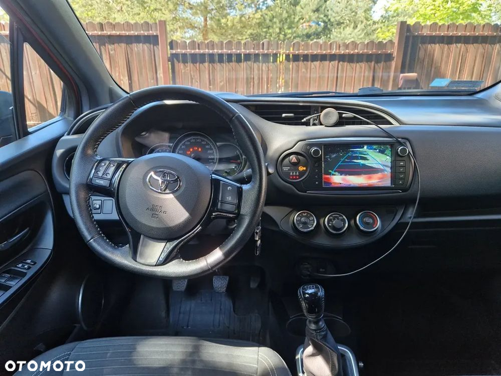 Toyota Yaris 1.33 Selection Vibe - 11