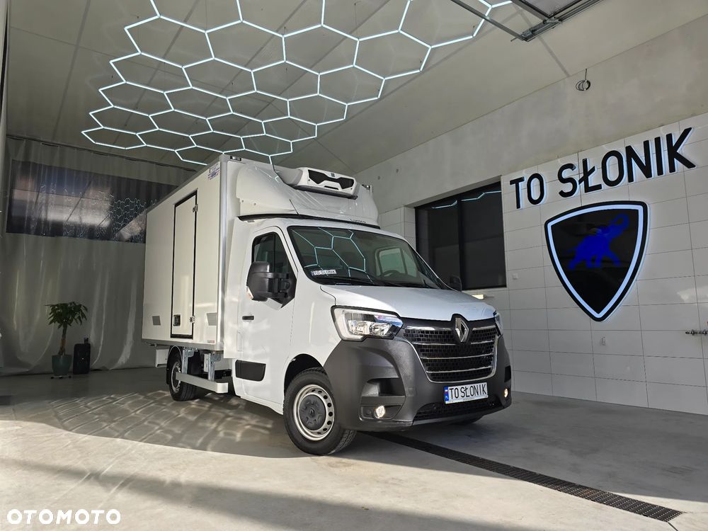 Renault MASTER IGLOOCAR -30*C +25*C ZANOTTI Z350 ŁADOWNOŚĆ 720Kg WZMOCNIONE TYLNE ZWIESZENIE 69 TYŚ Km SERWIS DO OSTATNIEGO Km ASO RENO NA GWARANCJI  BOGATA OPCJA WYPOSAŻENIA FOTEL KIEROWCY PNEŁMATYCZNY TEMPOMAT KLIMA HALOGENY KAMERA COFANIA SALON PL STAN NOWY NOWY NOWY - 5
