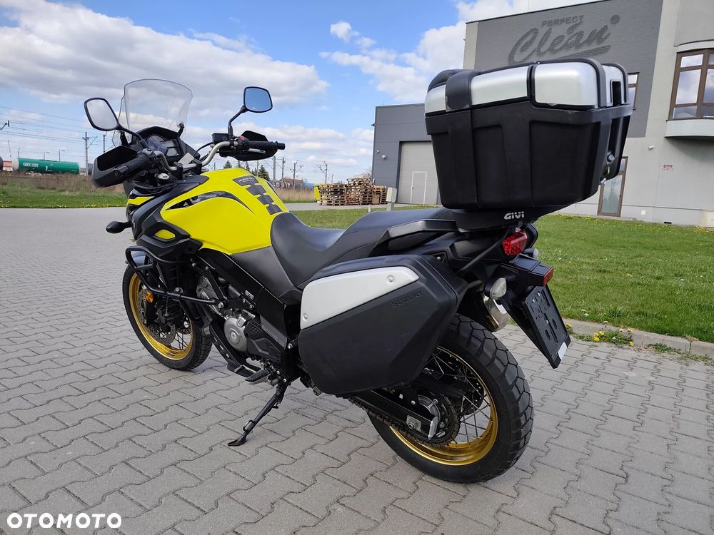 Suzuki V-STROM - 6