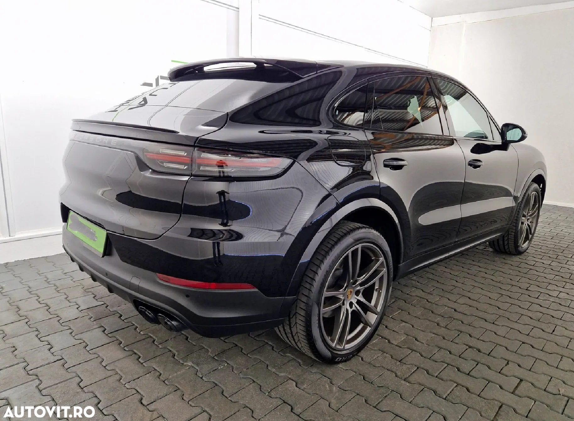 Porsche Cayenne Coupe - 5