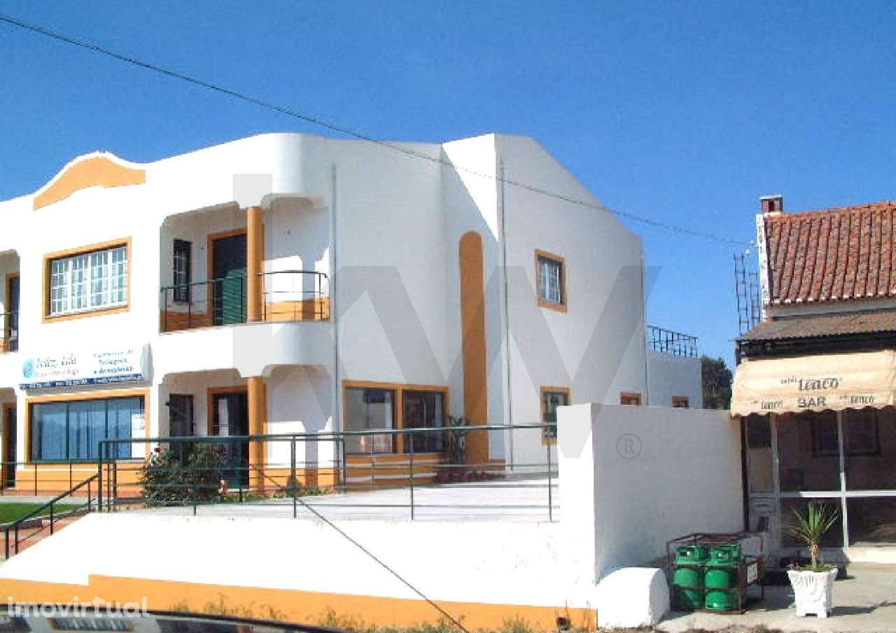 Moradia/Prédio com 3 Pisos, Ponte de Sor - Grande imagem: 3/34