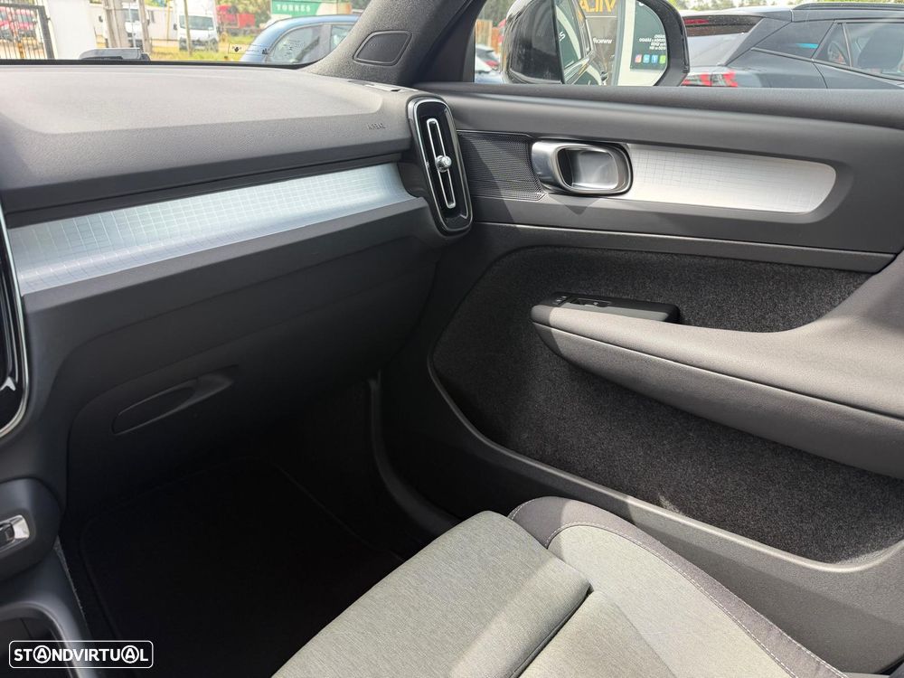 Volvo XC 40 T4 Recharge DKG Inscription Expression - 7