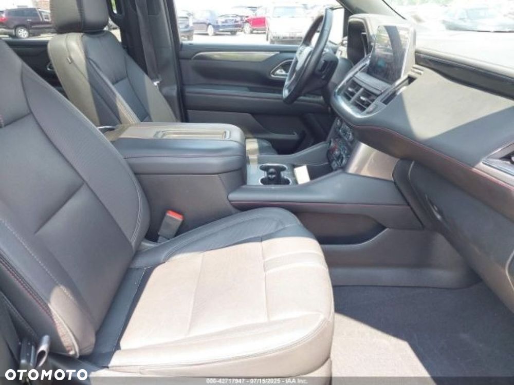 Chevrolet Tahoe - 9