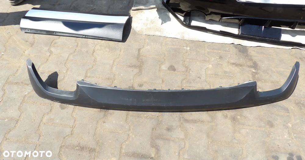 BMW - G30,G31 - M PAKIET - LCI - DOKŁADKA - SPOJLER ZDERZAKA TYLNEGO - 9498614 - 1