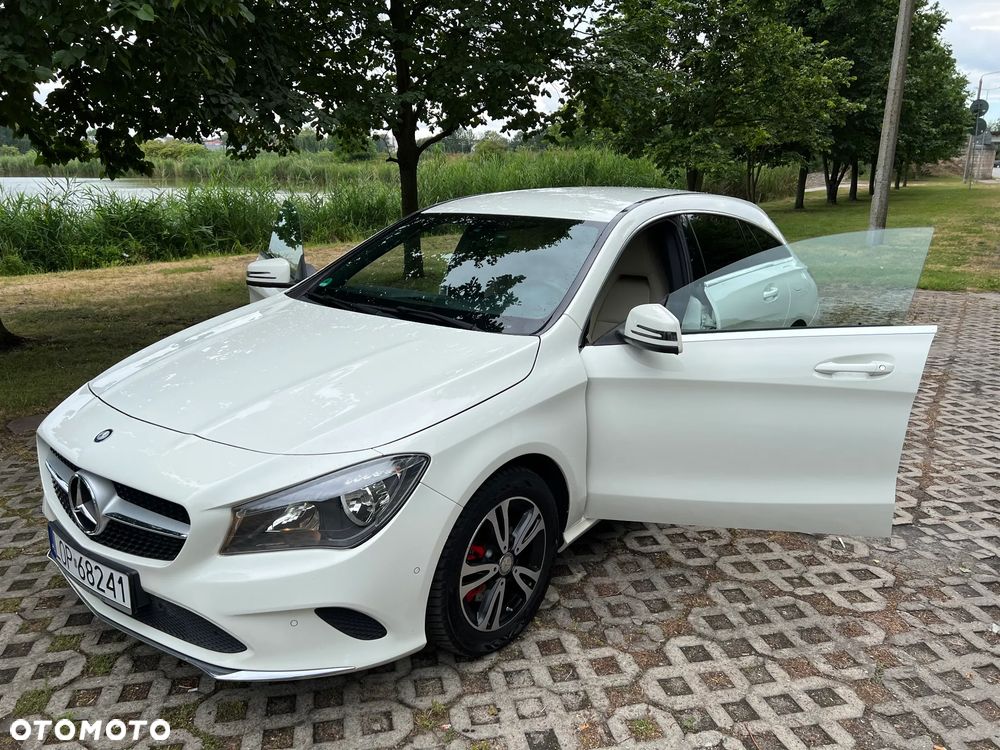 Mercedes-Benz CLA 200 (CDI) d 7G-DCT - 19