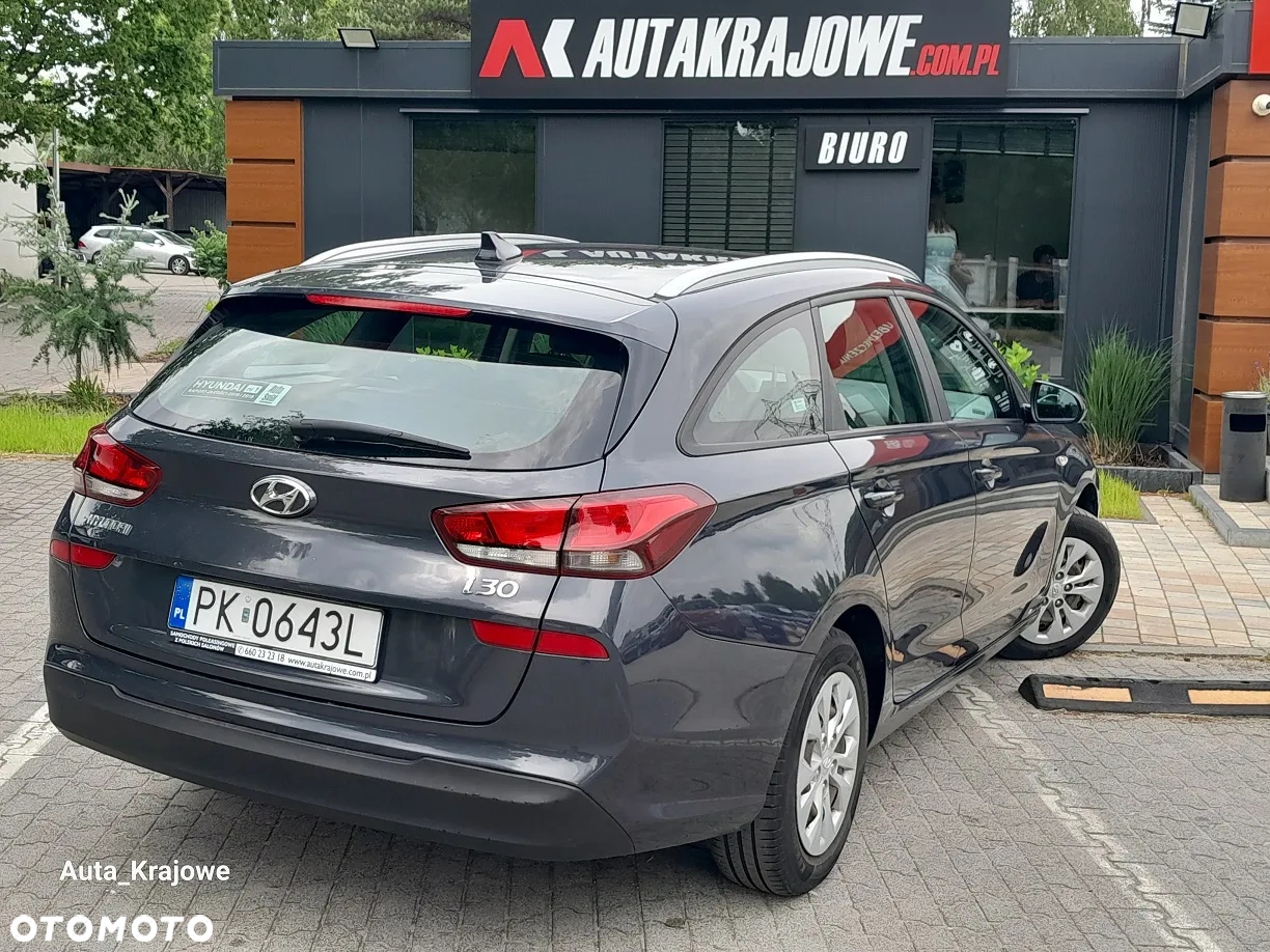 Hyundai i30 1.5 DPI Classic + - 4