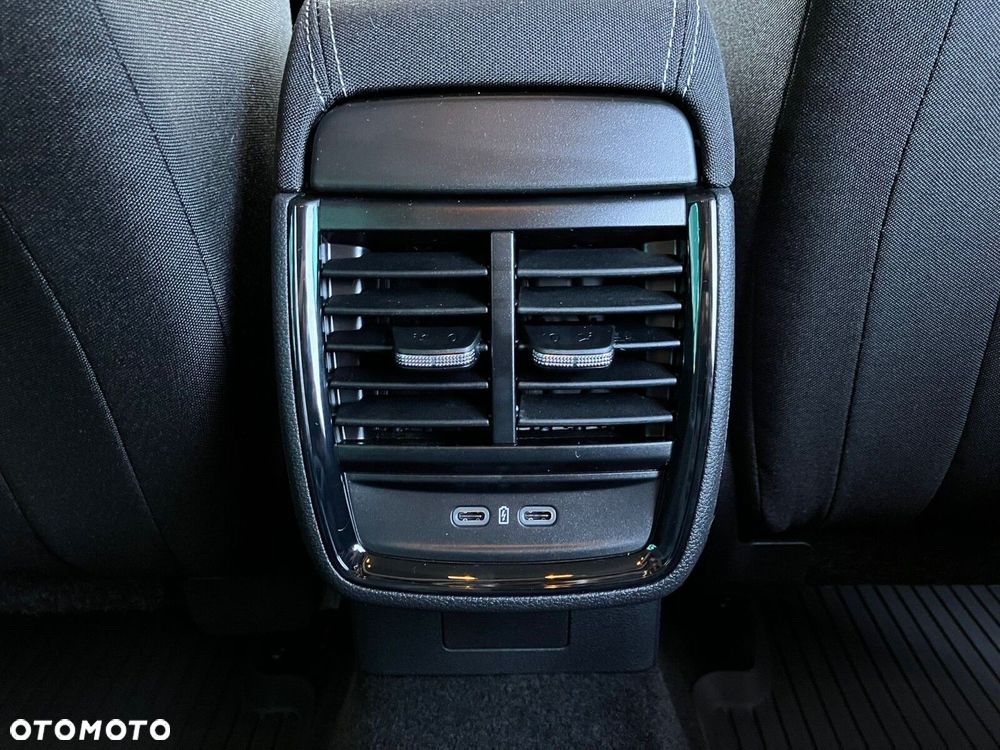 Skoda Scala 1.0 TSI Edition 130 DSG - 24