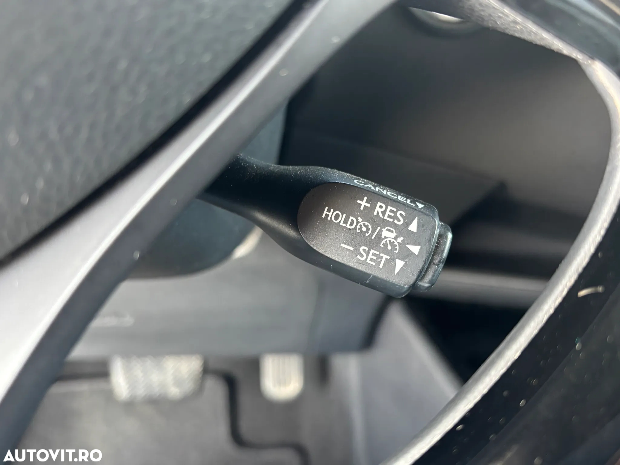 Toyota C-HR - 31