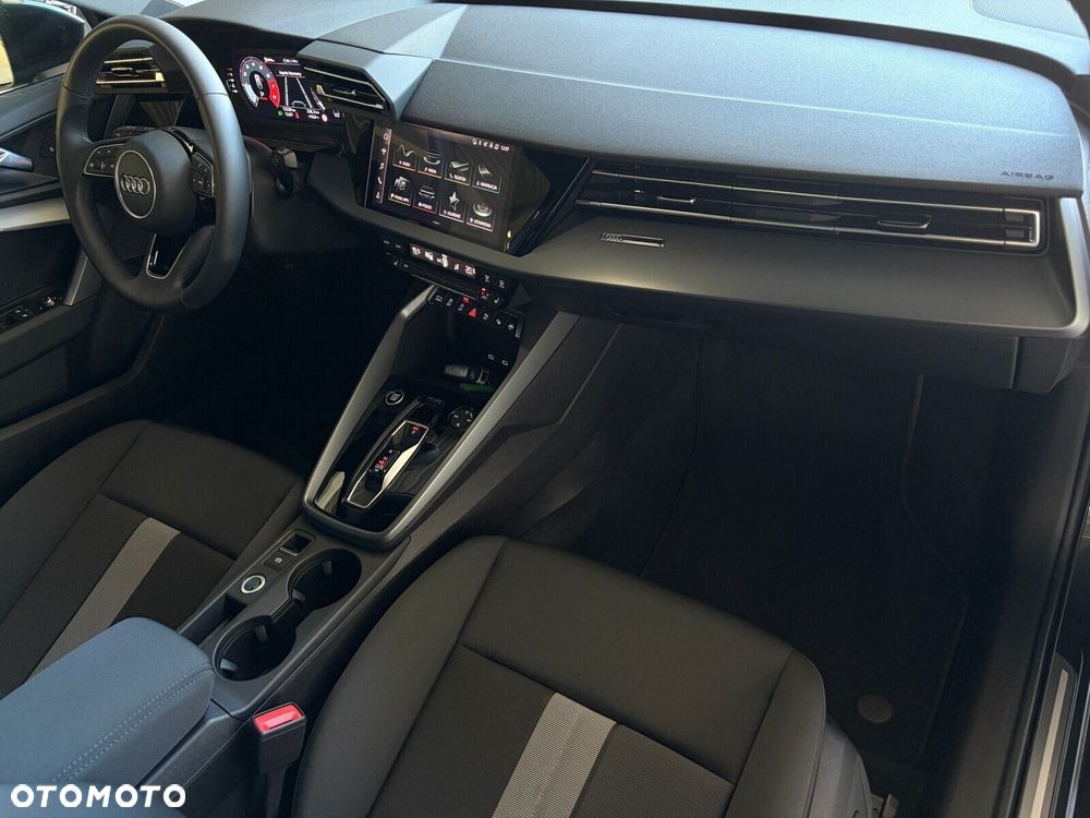 Audi A3 Allstreet - 21
