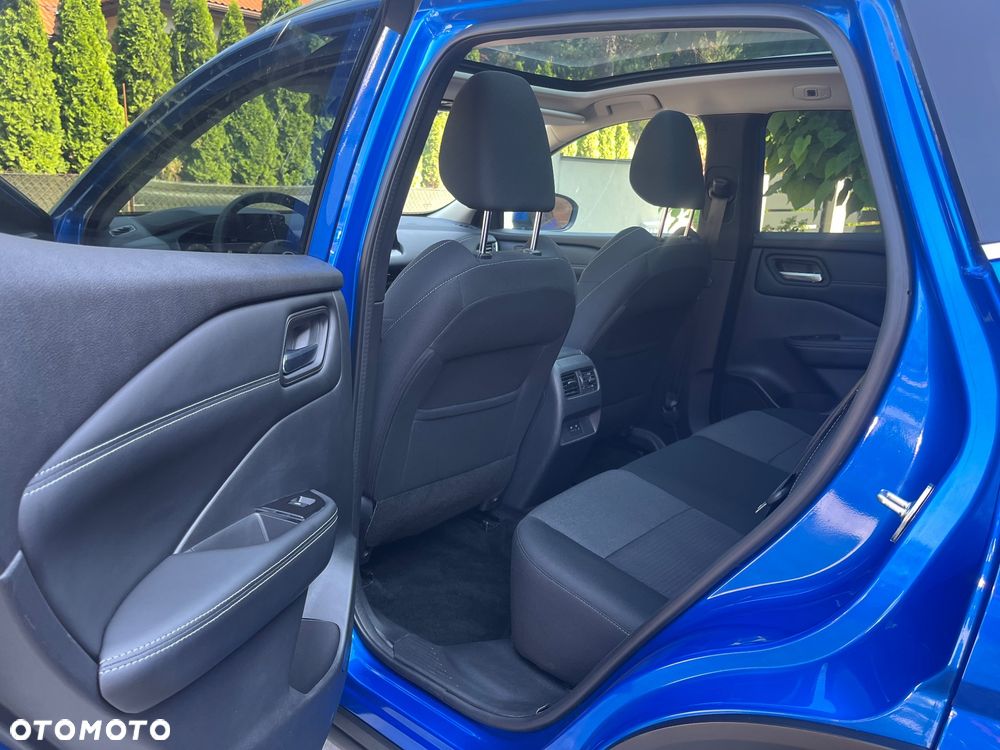 Nissan Qashqai 1.3 DIG-T MHEV N-Connecta Xtronic - 9