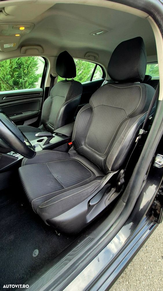 Renault Megane ENERGY dCi 110 ECO2 EXPERIENCE - 9