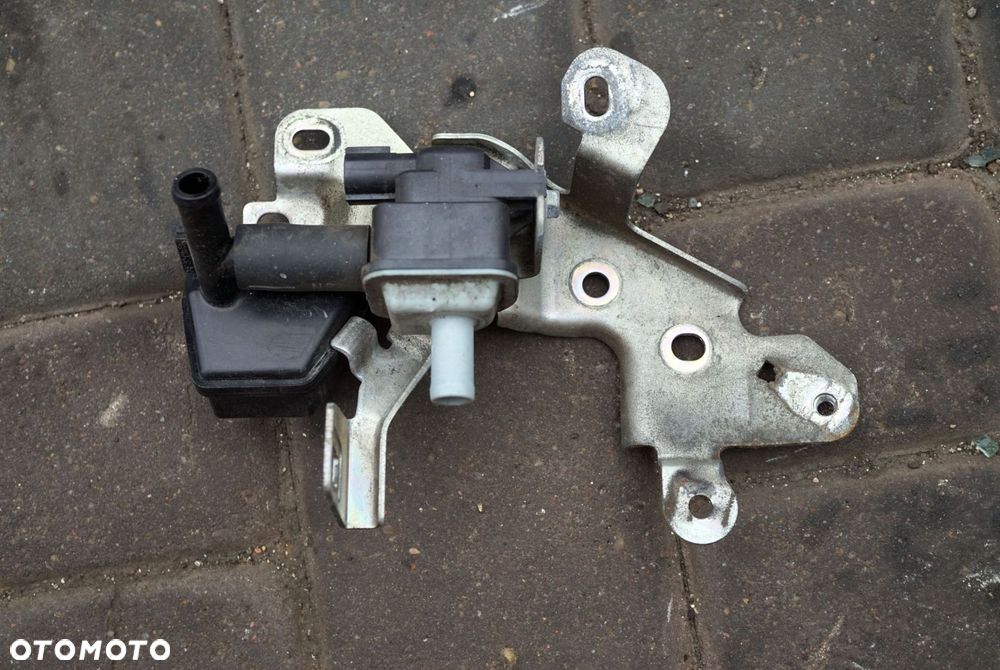 ZAWÓR PODCIŚNIENIA 6 III GJ 2.0 SKYACTIVE  MAZDA 2012-2018 - 1