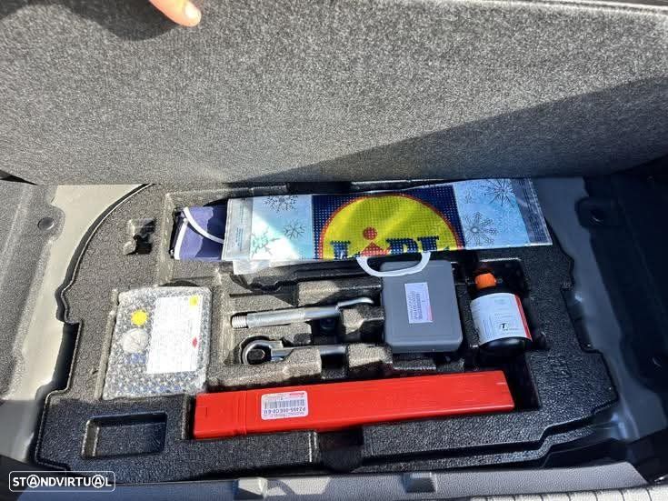 Toyota Corolla 1.2T Comfort+P.Sport - 18