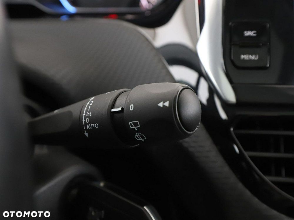 Peugeot 2008 1.2 Pure Tech Crossway S&S EAT6 - 33