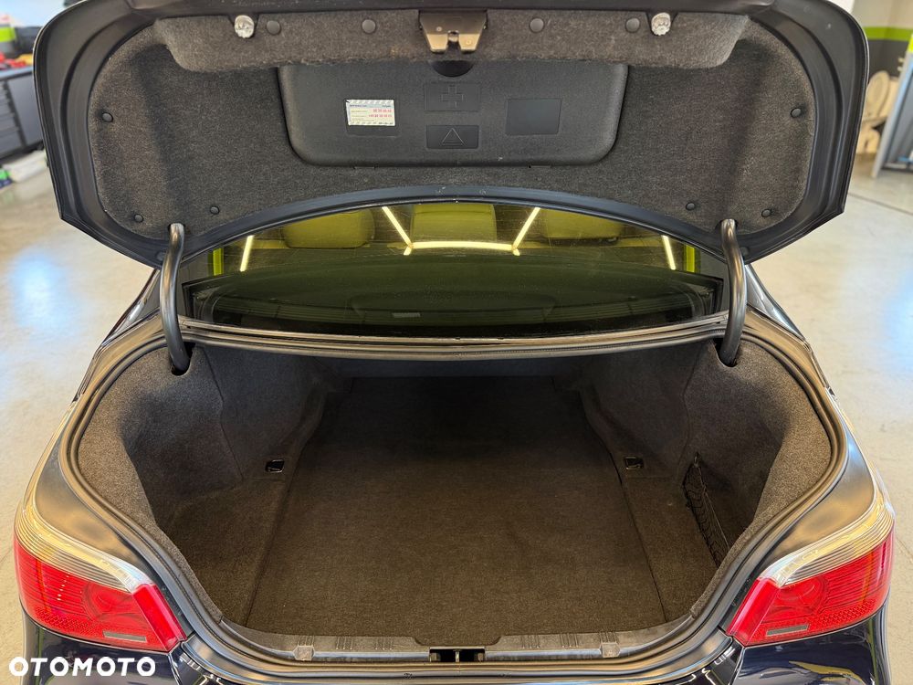 BMW Seria 5 535d - 16