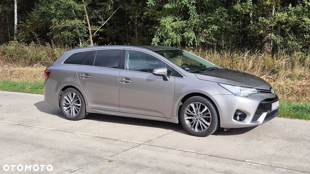 Toyota Avensis 1.8 Prestige - 2
