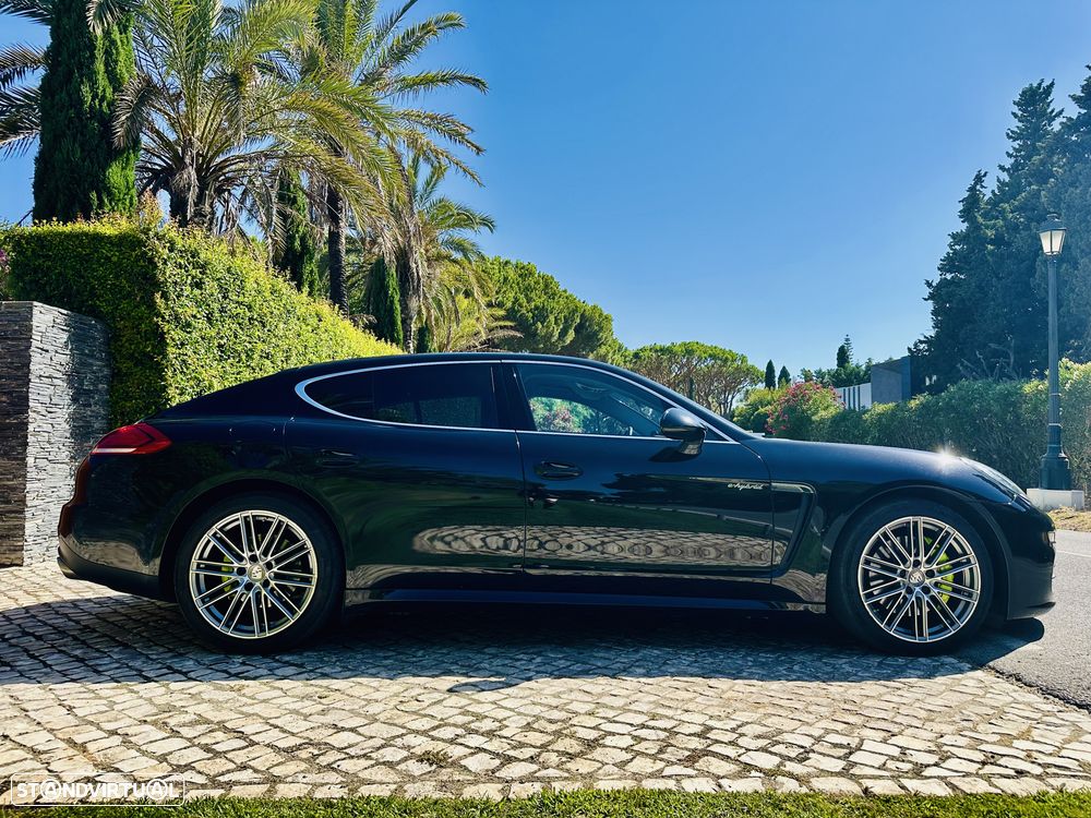 Porsche Panamera S E-Hybrid - 11