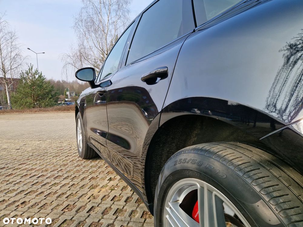 Porsche Macan - 16
