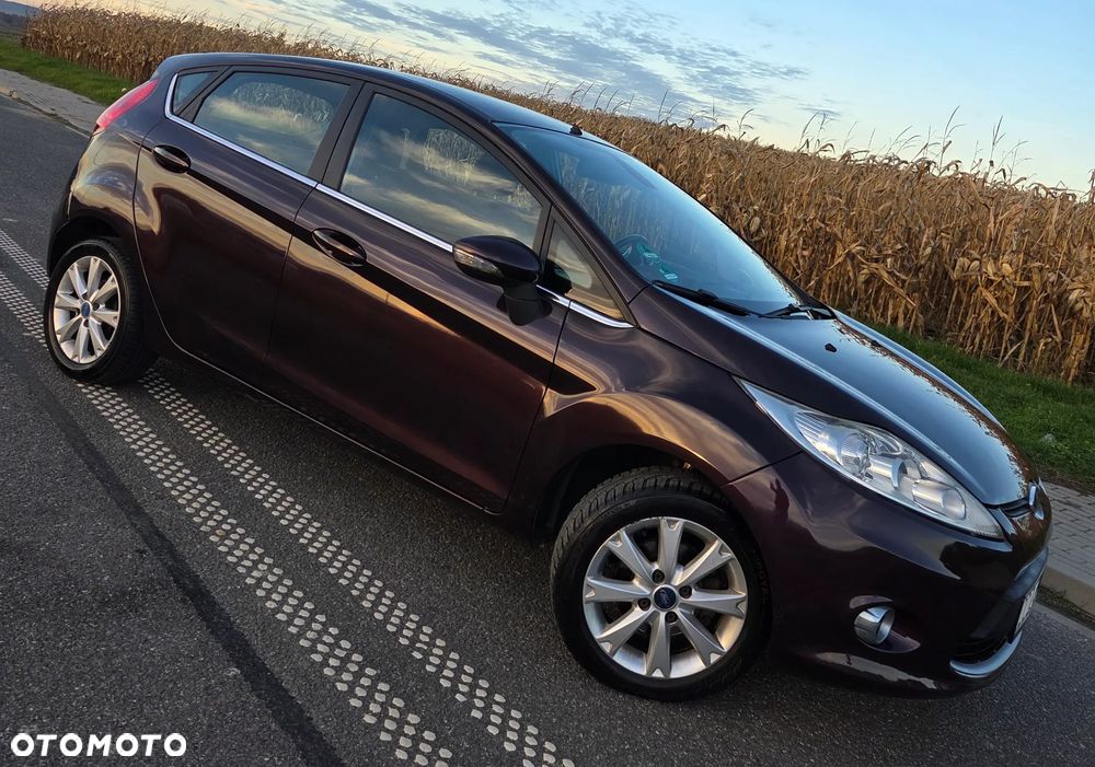 Ford Fiesta 1.25 Titanium - 10