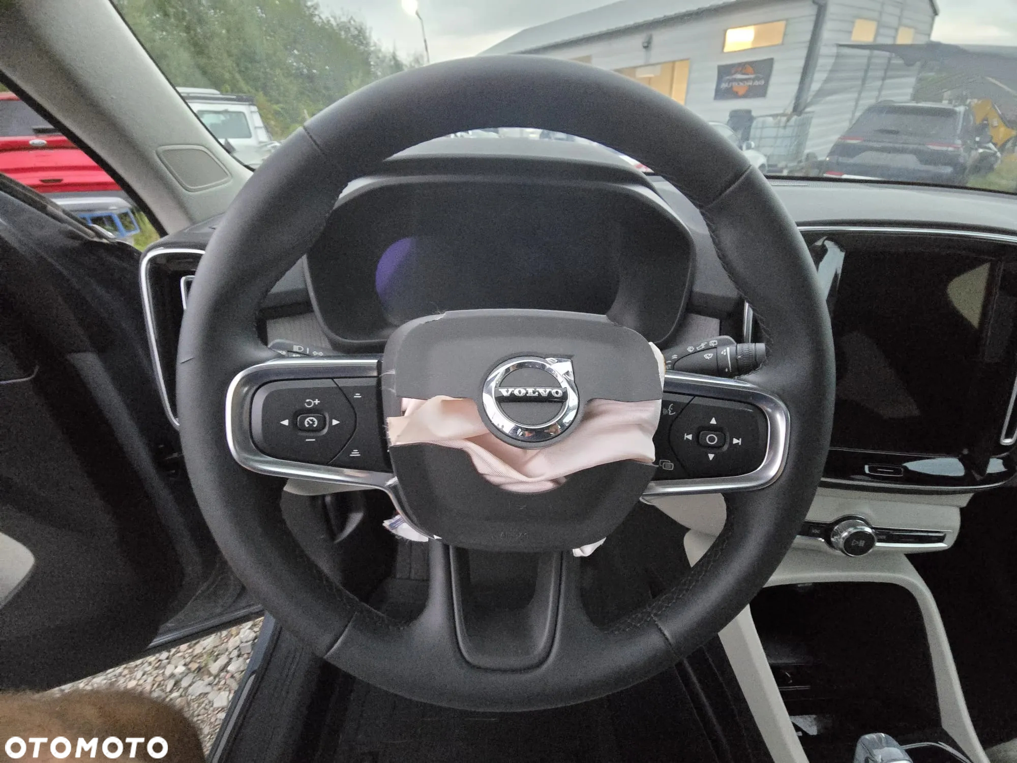 Volvo XC 40 - 9