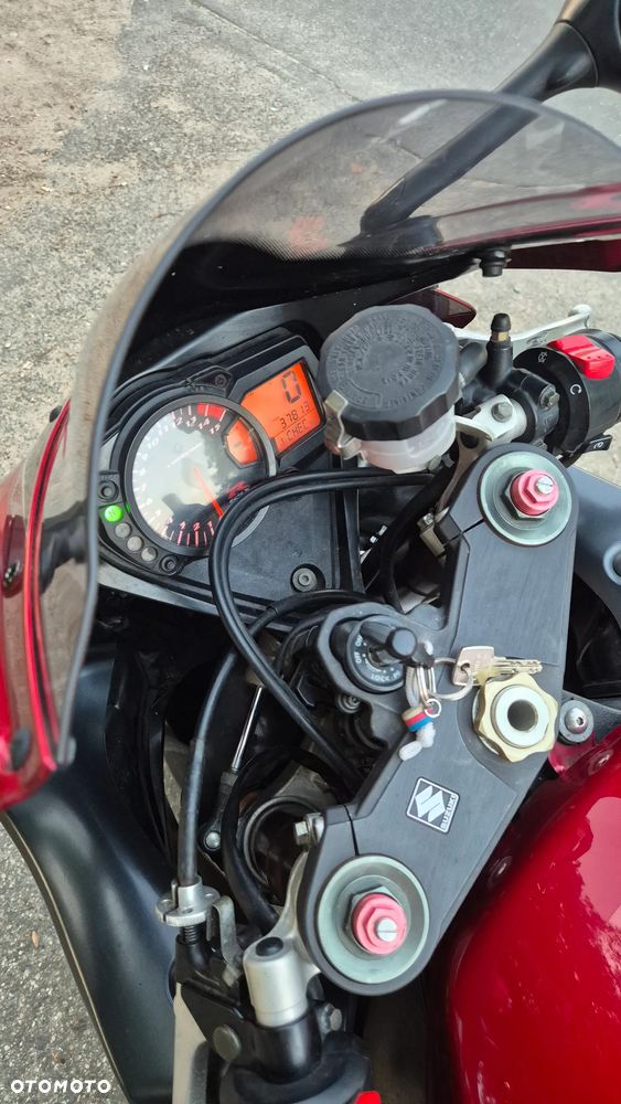 Suzuki GSX-R - 3