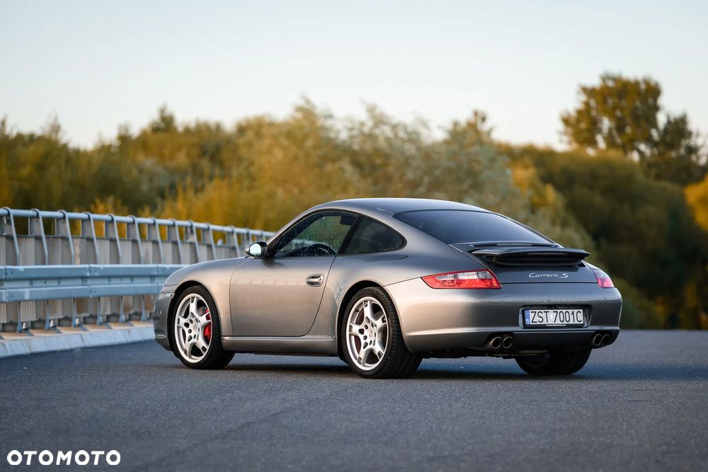 Porsche 911 Carrera S Tiptronic - 11