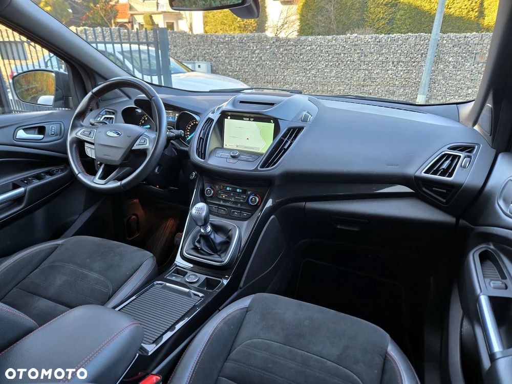 Ford Kuga 1.5 EcoBoost 2x4 SYNC - 9