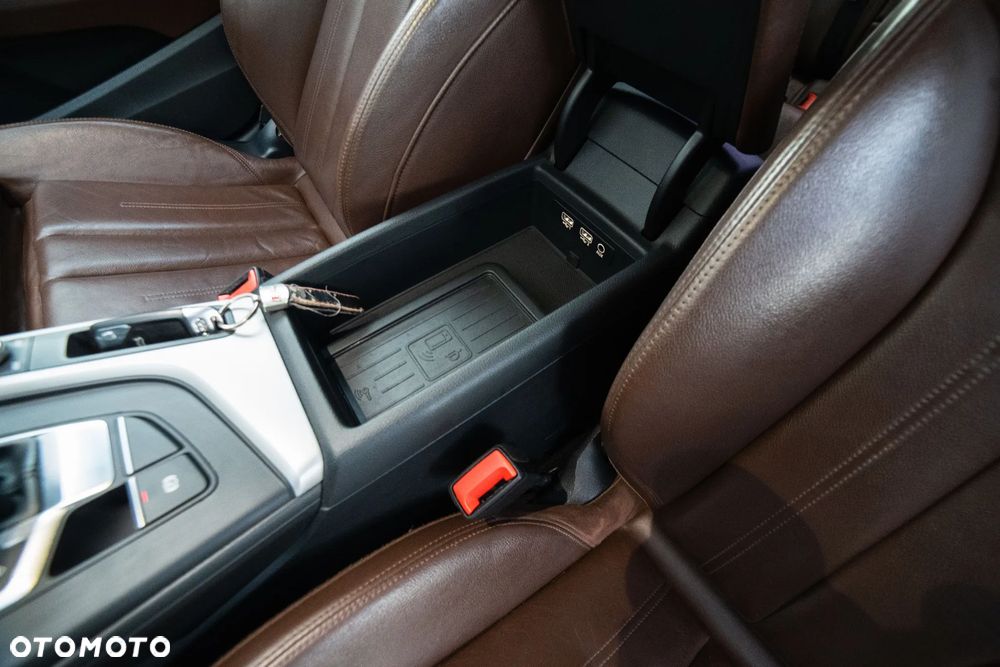 Audi A4 Limousine - 19