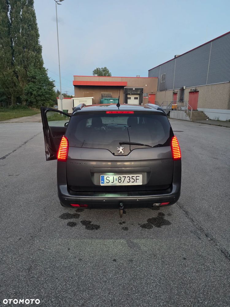 Peugeot 5008 1.6 THP Active 7os - 14