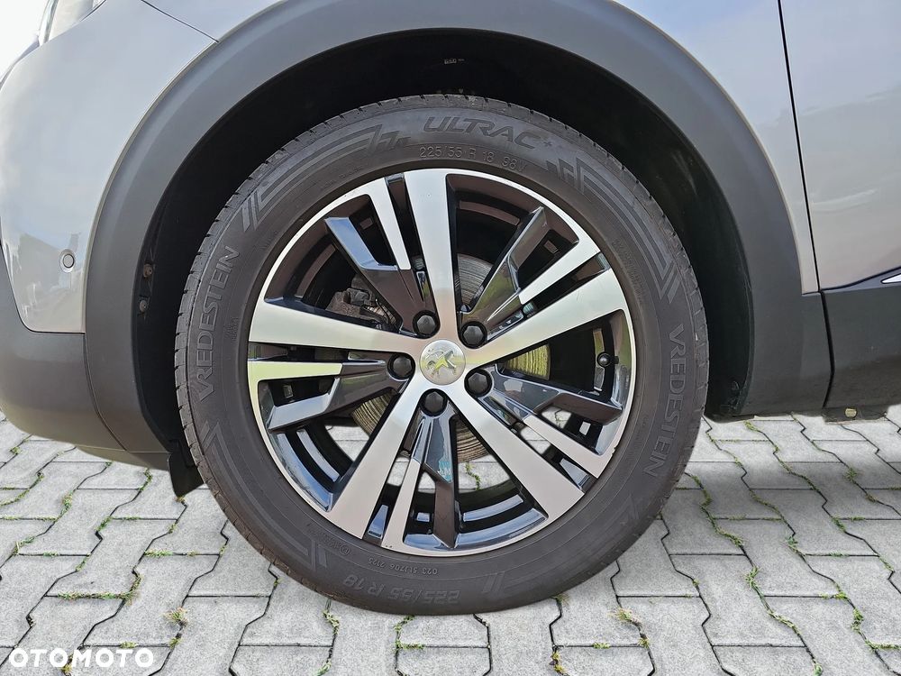 Peugeot 3008 1.2 PureTech Allure S&S - 15