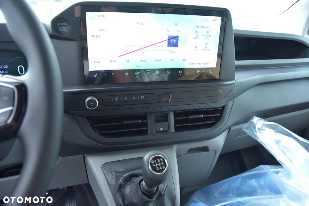 Ford TRANSIT CUSTOM 2.0 EcoBlue 136KM M6 FWD VAN TREND 320 L2 - 17