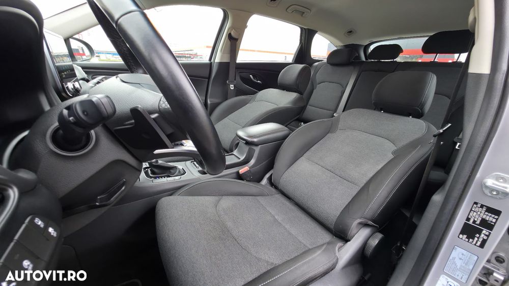 Hyundai i30 1.6 CRDI DCT Trend - 5